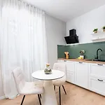 New Premium Rivetta Porec